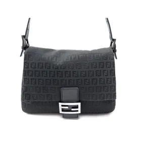 FENDI SACS A MAIN mama toile monogramme - 8BR001 porté épaule