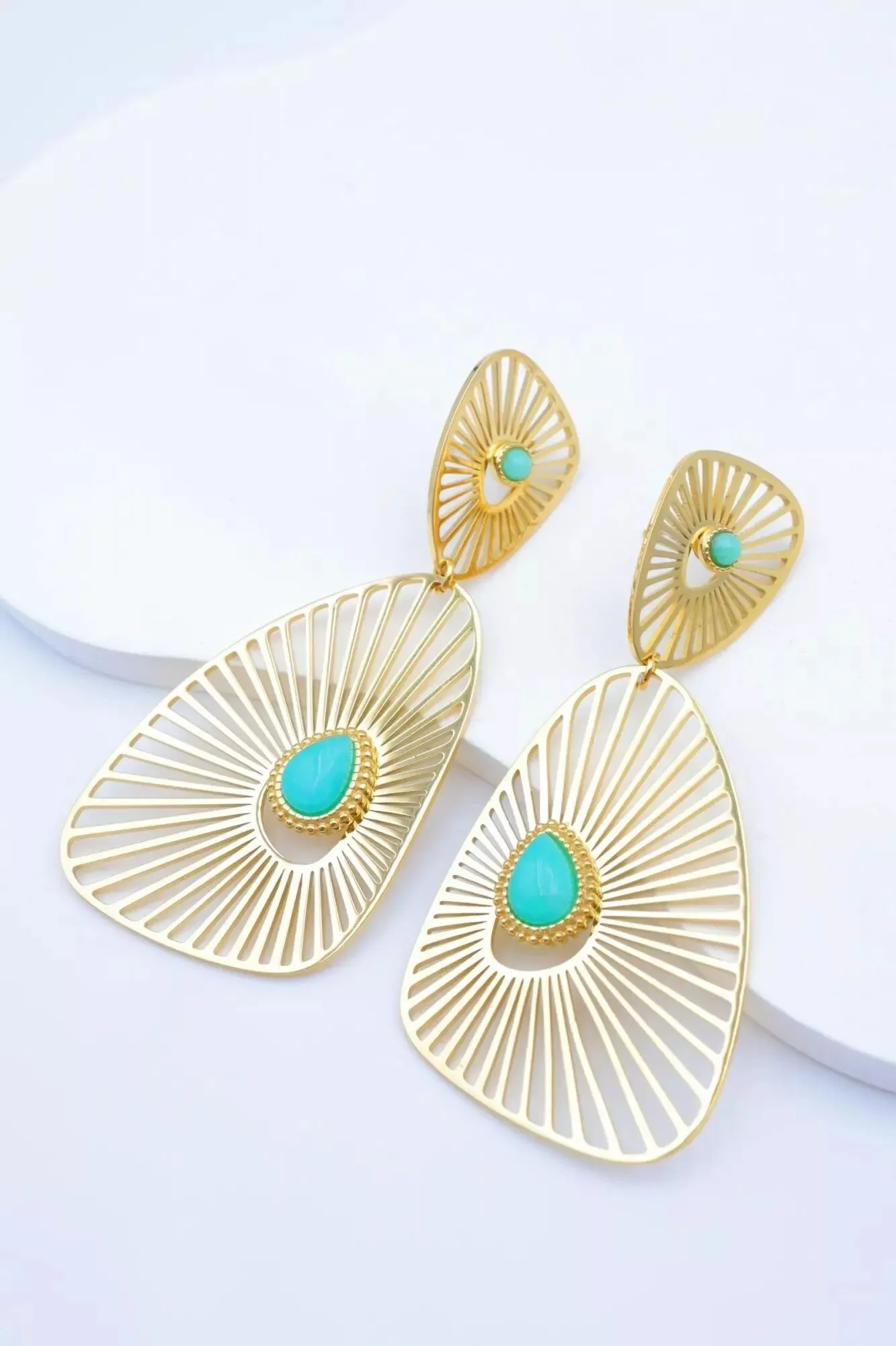 Grandes boucles d'oreilles vertes et dorées Beli et Jolie