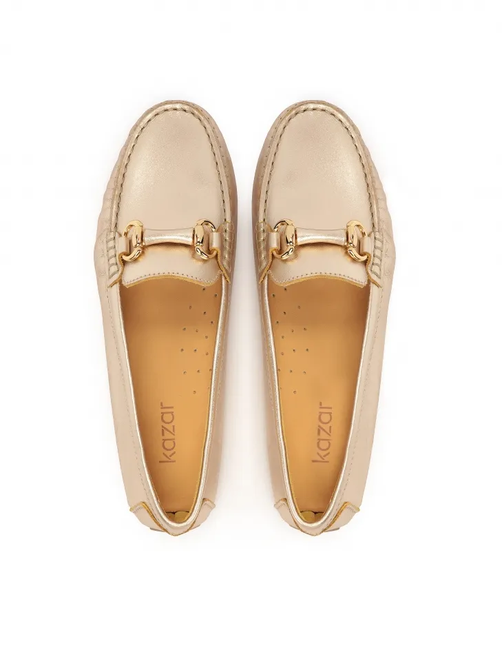 Mocassins classiques dorés avec embellissement métallique