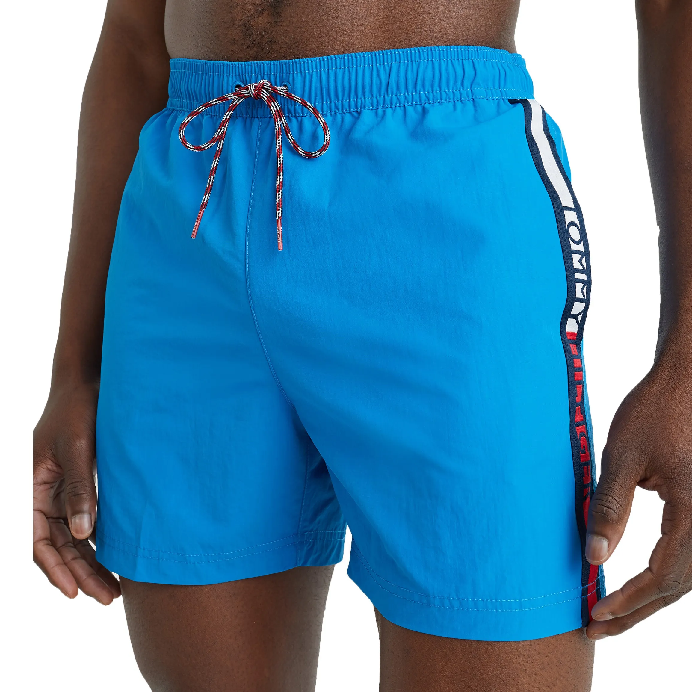 Short de bain mi-long à bande de logo Tommy - bleu - Tommy Hilfiger...